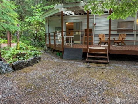 158 E Big River Boulevard Deming WA 98244