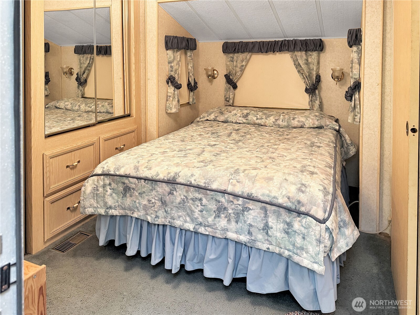 158 E Big River Boulevard Deming WA 98244