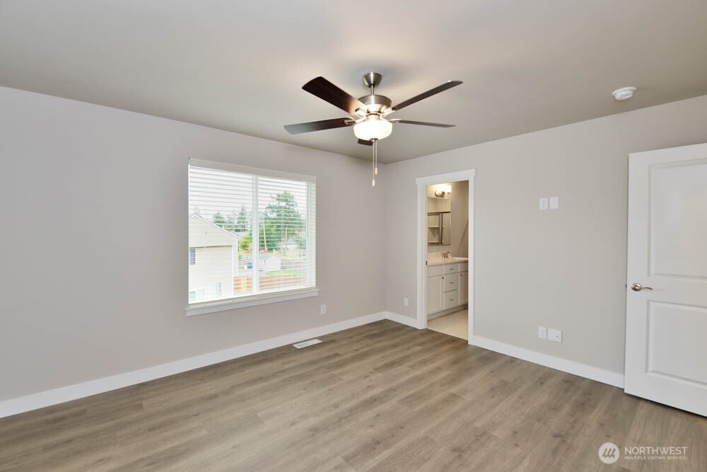 8741 151st Street E Puyallup WA 98375