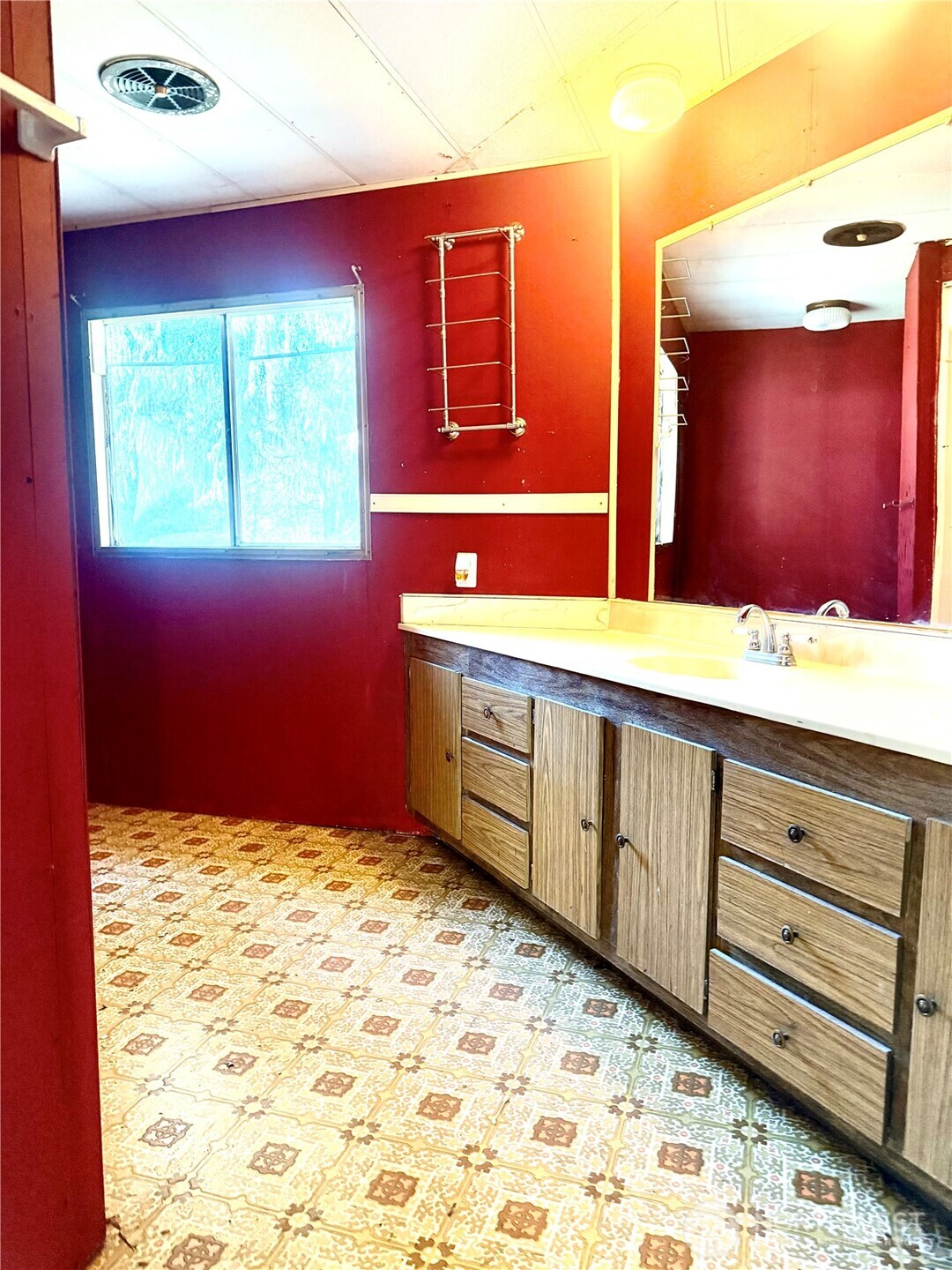 41671 Mountain View Lane Concrete WA 98237