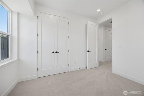 18814 99th Court NE Bothell WA 98011