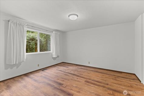 1007 174th Avenue NE Bellevue WA 98008