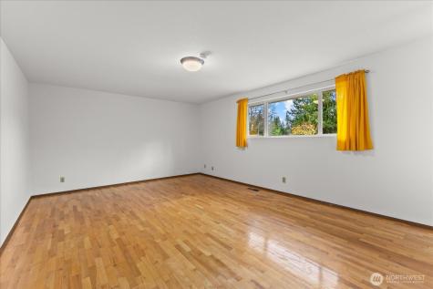 1007 174th Avenue NE Bellevue WA 98008