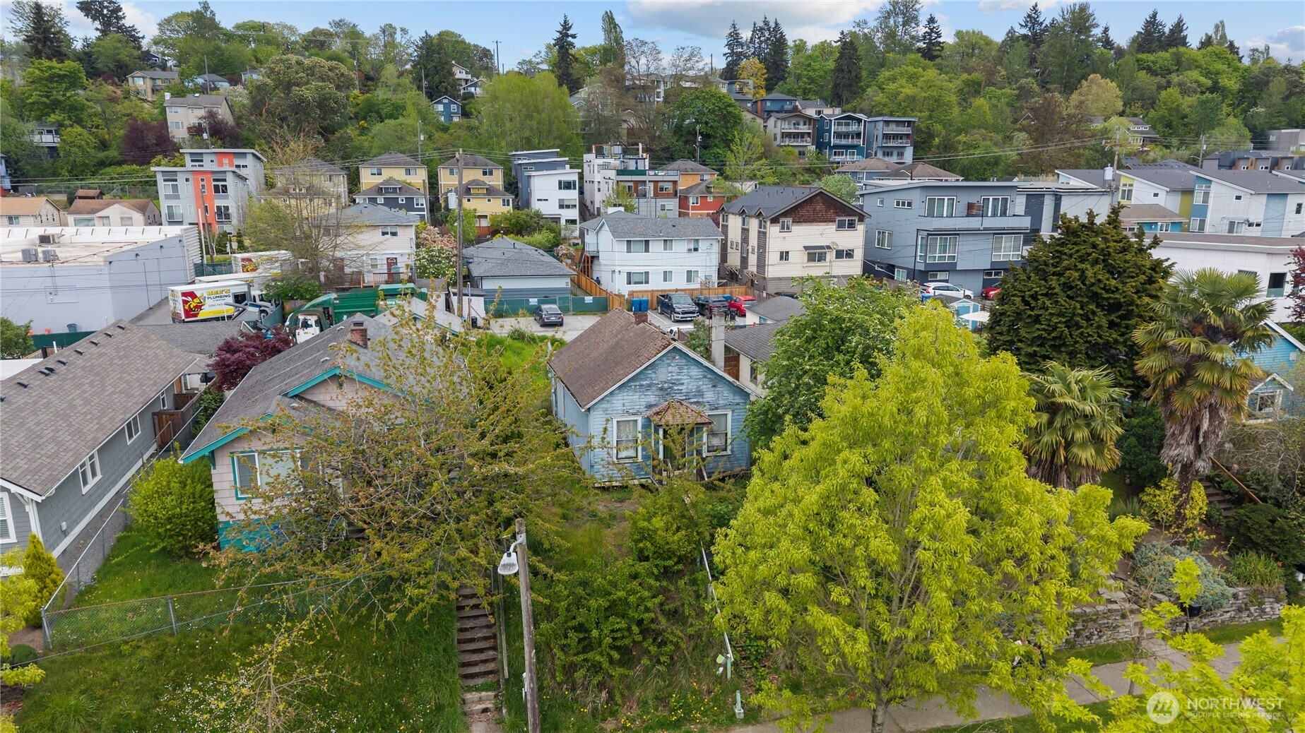 4724 25th Ave SW Seattle WA 98106