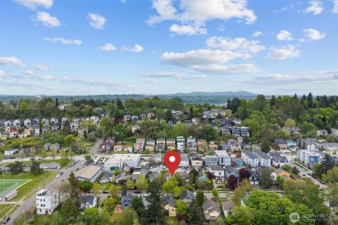 4724 25th Ave SW Seattle WA 98106