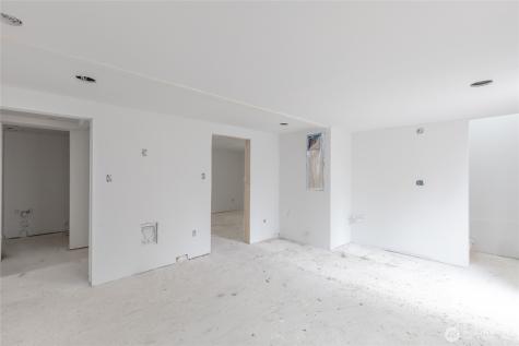 5752 62nd Street Seattle WA 98115