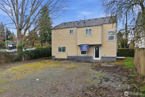 5752 62nd Street Seattle WA 98115