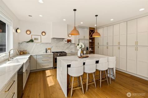 1551 NE 91st Street Seattle WA 98115