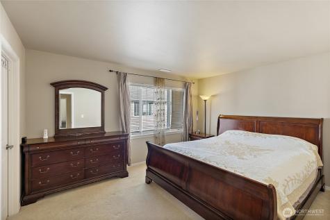 442 Tacoma Place NE Renton WA 98056
