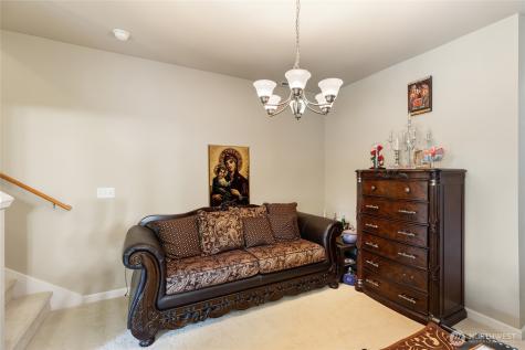 442 Tacoma Place NE Renton WA 98056