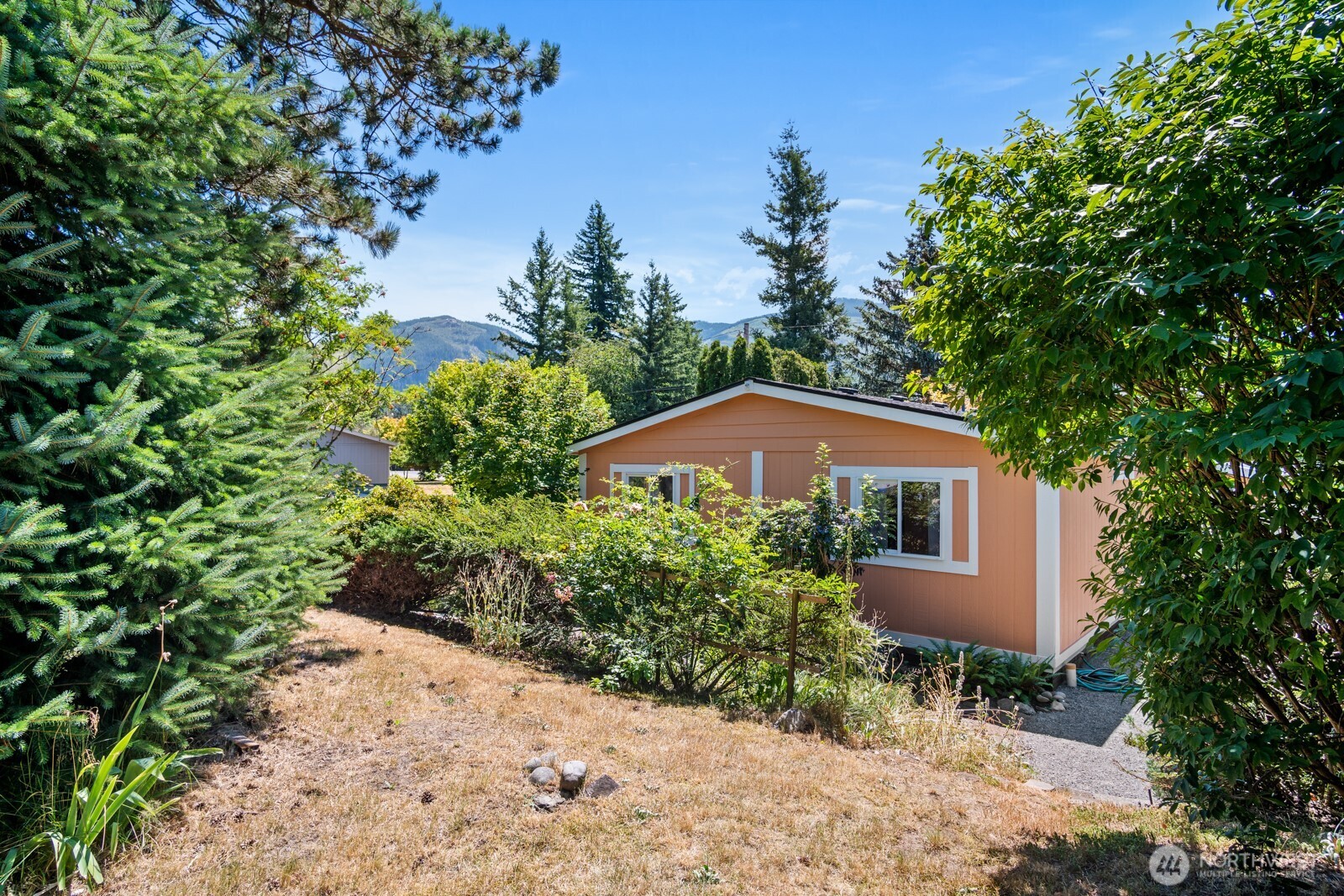327 Orchard Avenue Gold Bar WA 98251