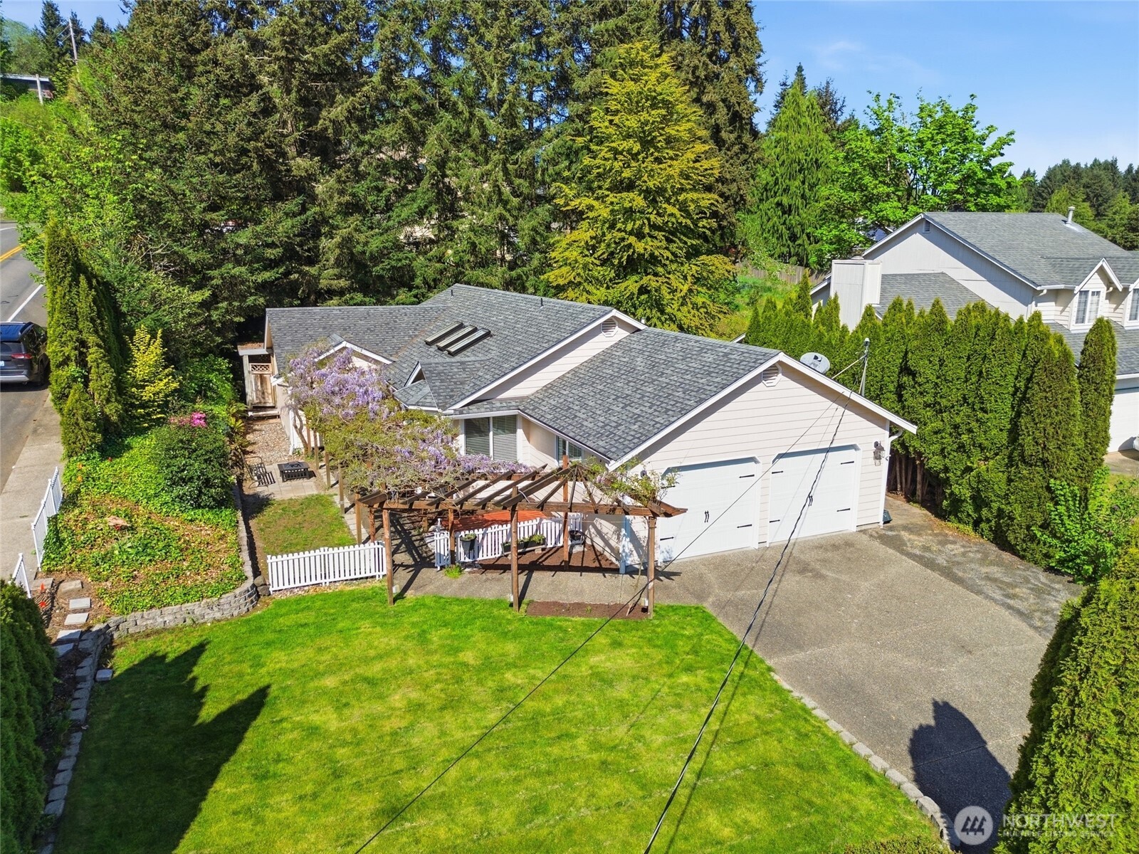 207 N 6th Avenue SW Tumwater WA 98512
