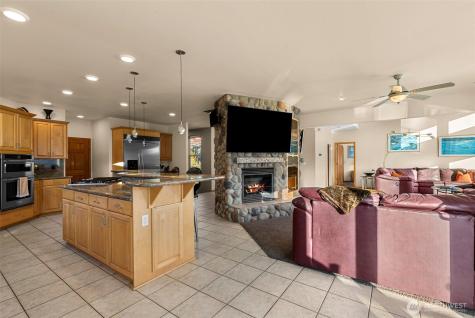 231 Key Lane Chelan WA 98816