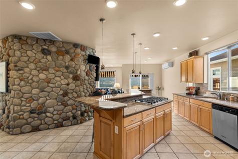 231 Key Lane Chelan WA 98816