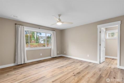 2308 Windjammer Court NW Olympia WA 98502