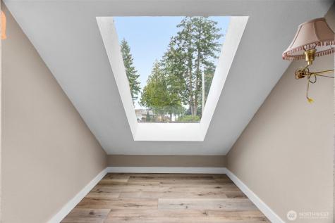 2308 Windjammer Court NW Olympia WA 98502