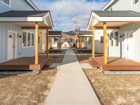 415 E Okanogan Avenue Chelan WA 98816