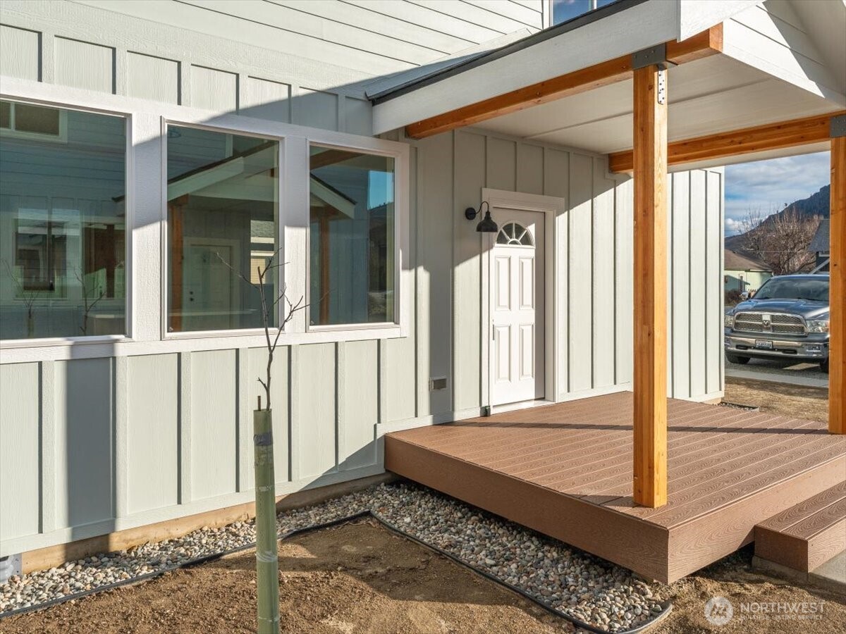 415 E Okanogan Avenue Chelan WA 98816