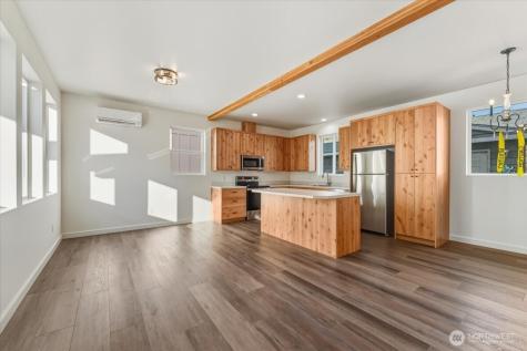 415 E Okanogan Avenue Chelan WA 98816