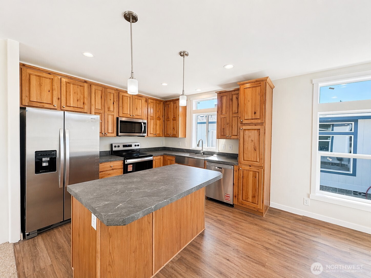 2085 Timber Street Enumclaw WA 98022