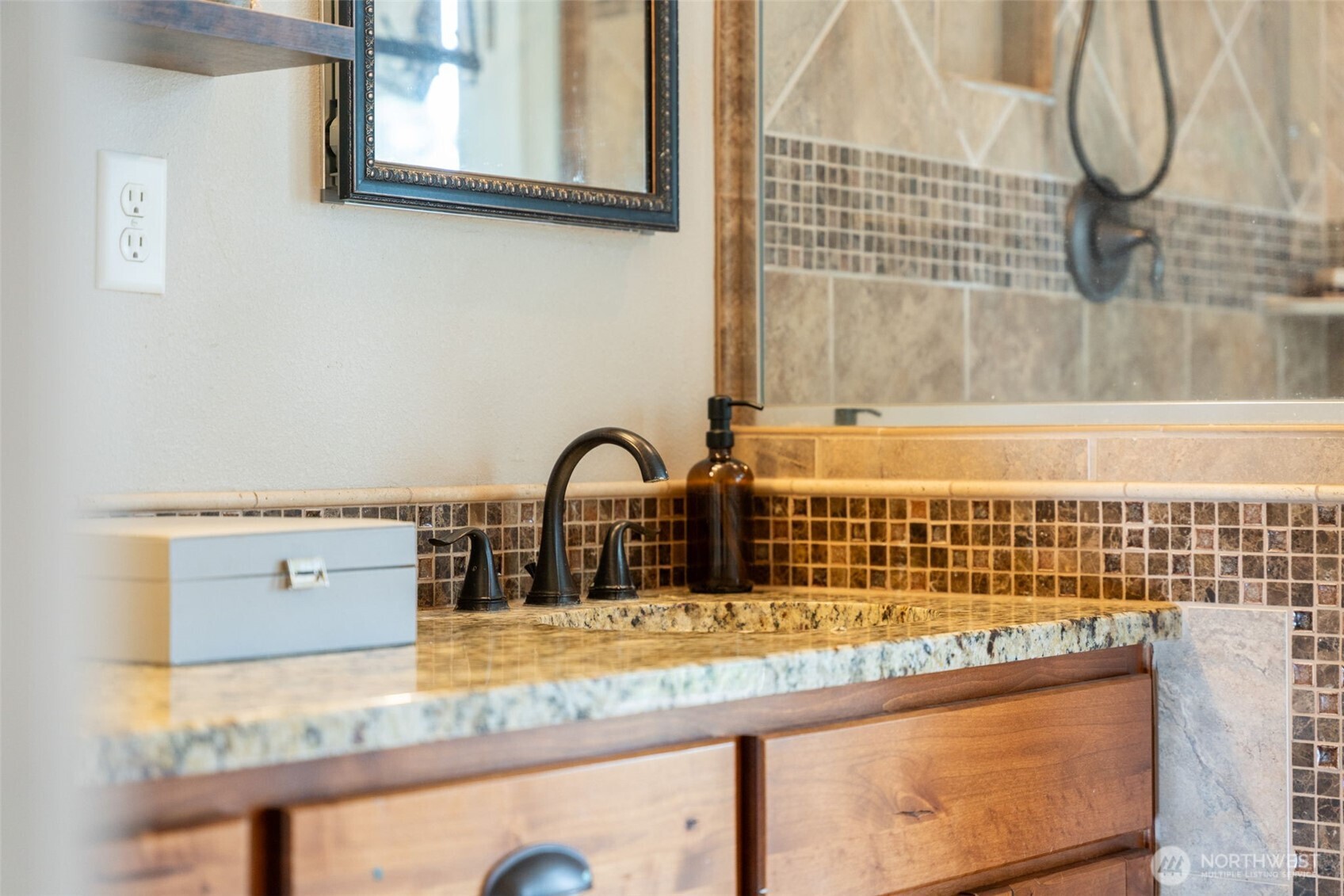 123 Blackjack Drive Kalama WA 98625