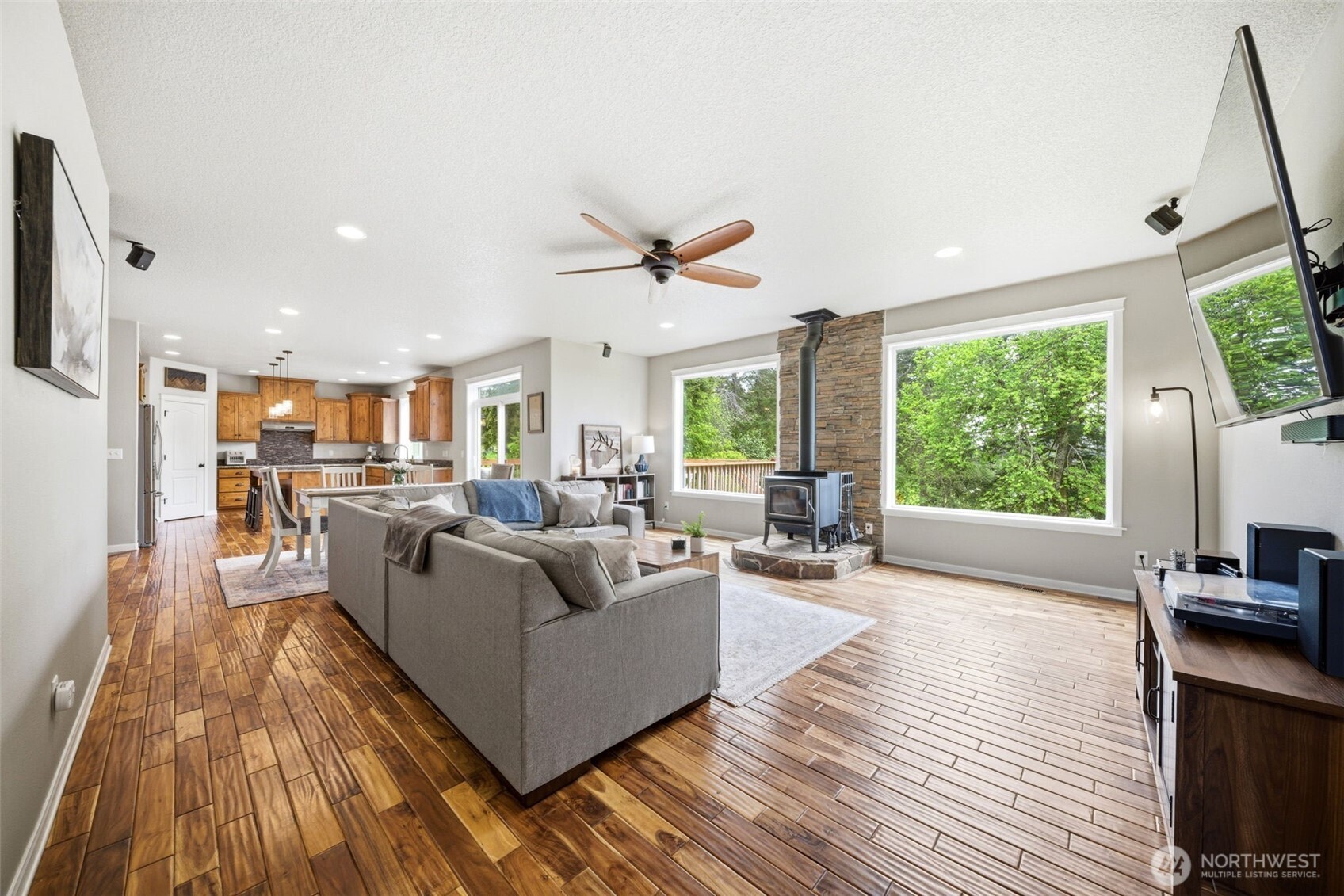 123 Blackjack Drive Kalama WA 98625