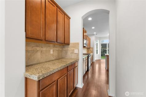 8410 72nd Place NE Marysville WA 98270