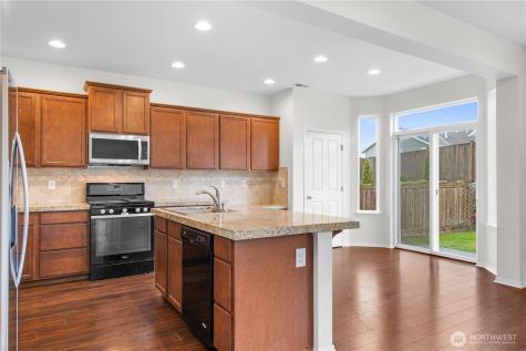 8410 72nd Place NE Marysville WA 98270