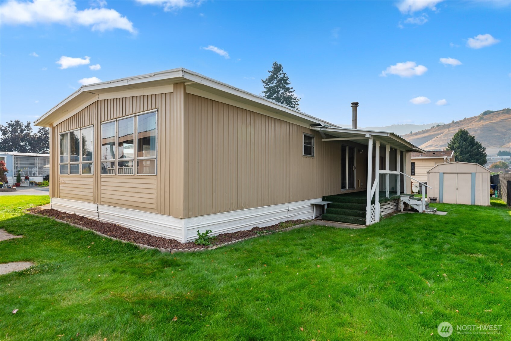 1608 N Western Avenue Wenatchee WA 98801