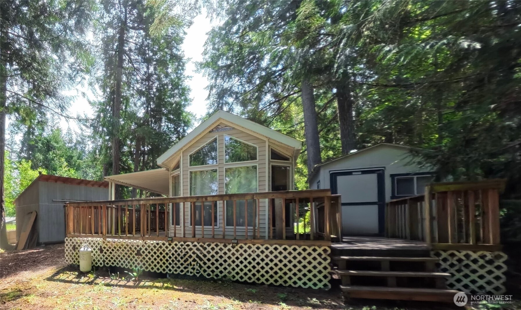 50 Dogwood Lane Brinnon WA 98320