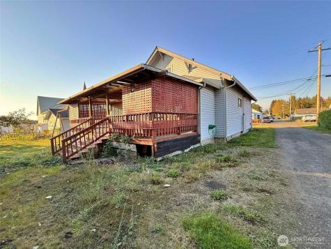 219 Mossyrock Avenue Mossyrock WA 98564