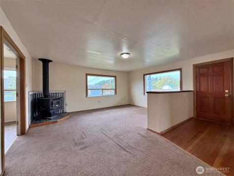 219 Mossyrock Avenue Mossyrock WA 98564