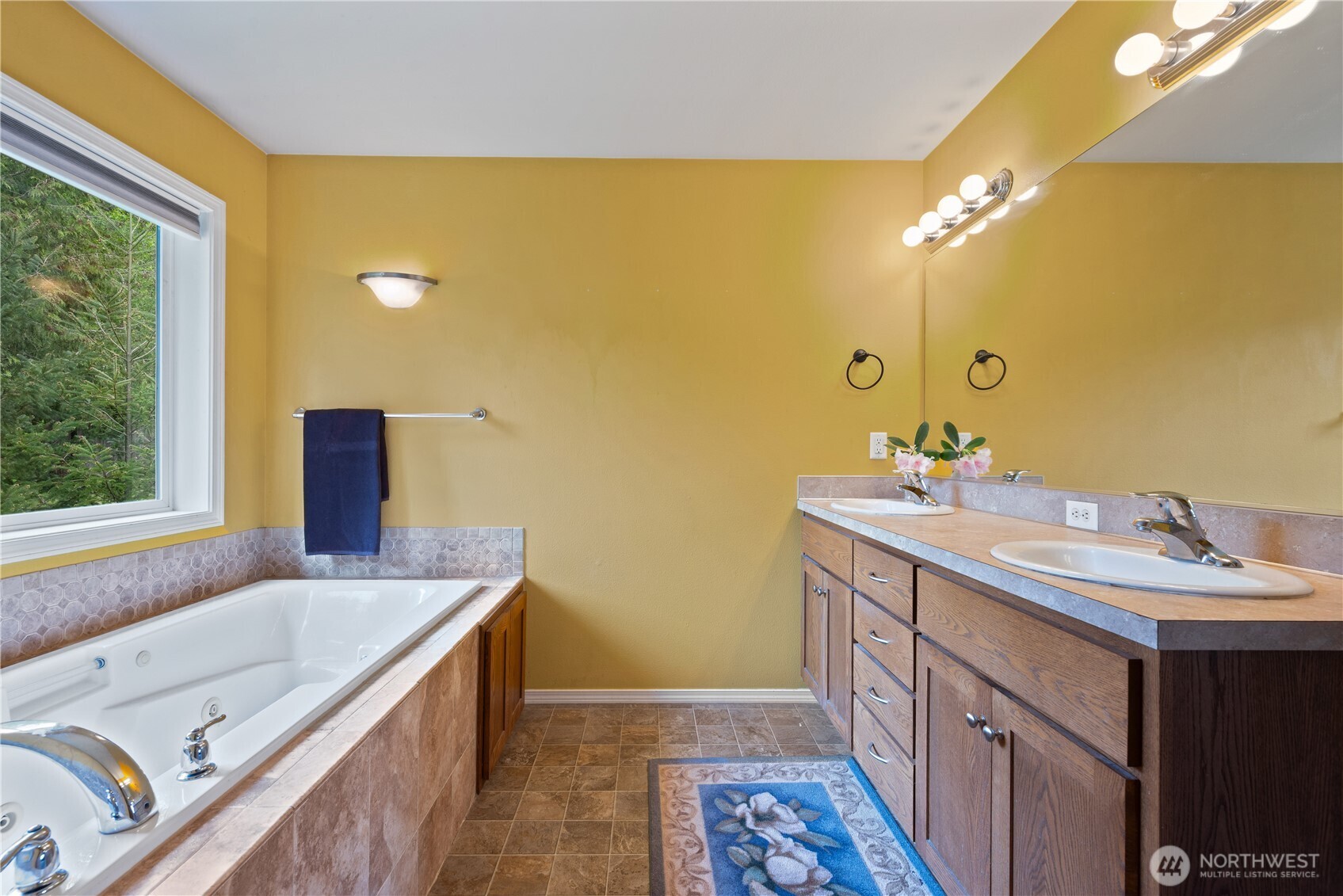 2208 Coal Creek Road Longview WA 98632