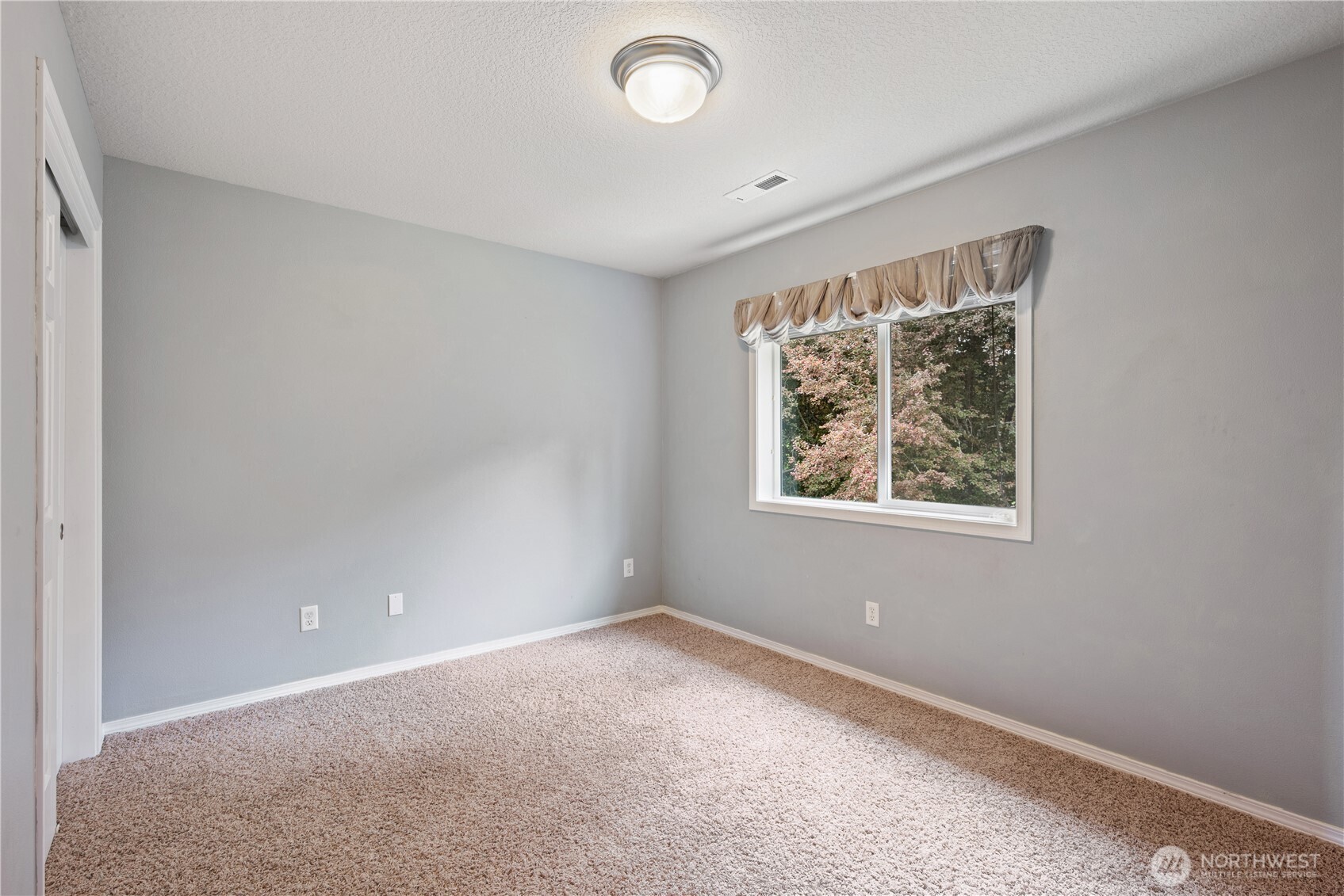 2208 Coal Creek Road Longview WA 98632