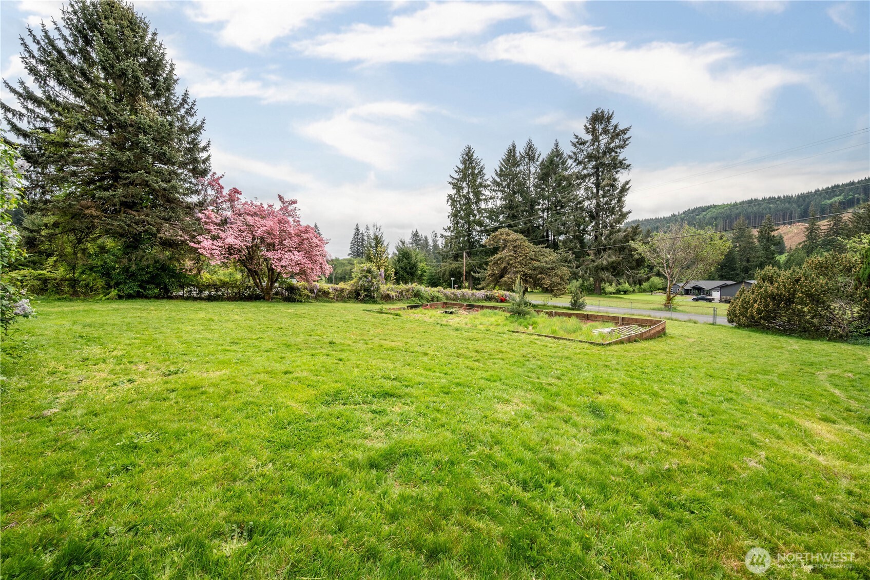 2208 Coal Creek Road Longview WA 98632