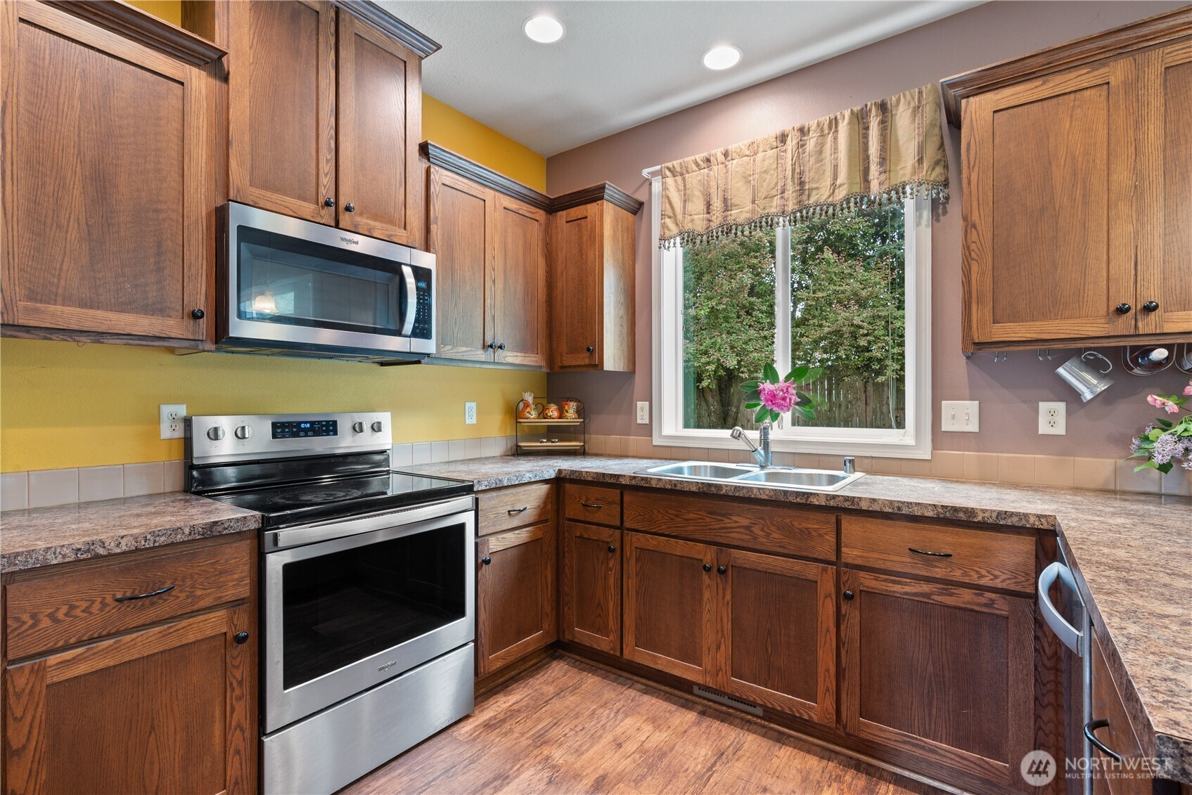 2208 Coal Creek Road Longview WA 98632