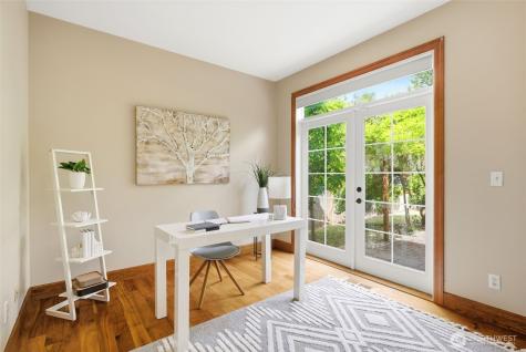 24923 NE 3rd Place Sammamish WA 98074