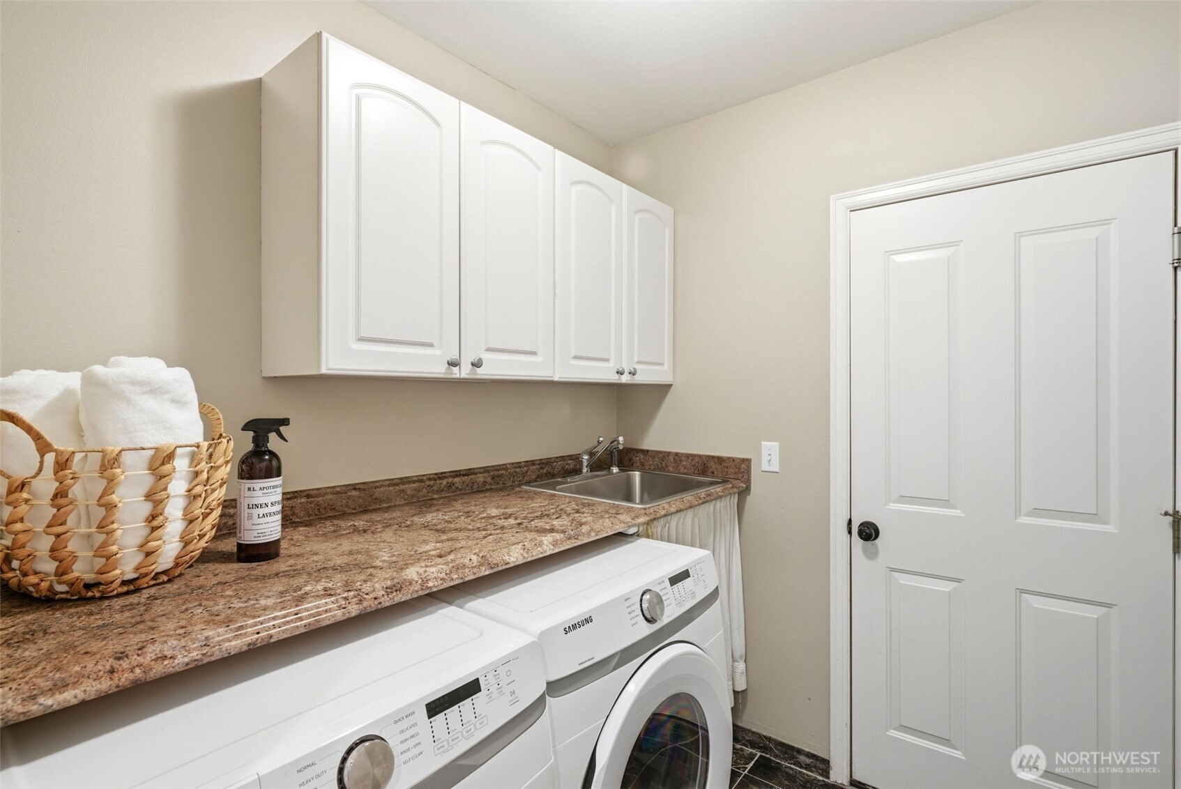24923 NE 3rd Place Sammamish WA 98074