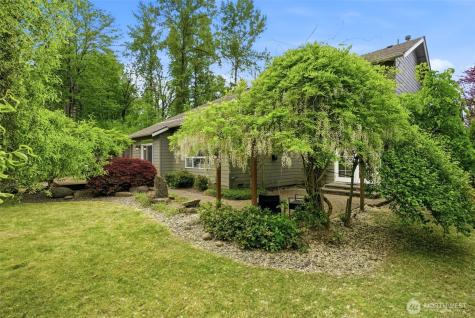 24923 NE 3rd Place Sammamish WA 98074