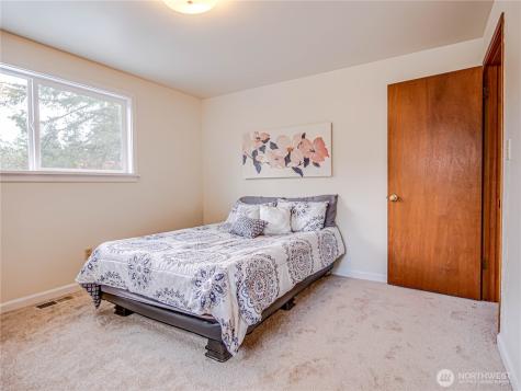 110 N 201st Street Shoreline WA 98133