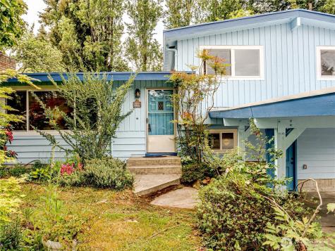 110 N 201st Street Shoreline WA 98133