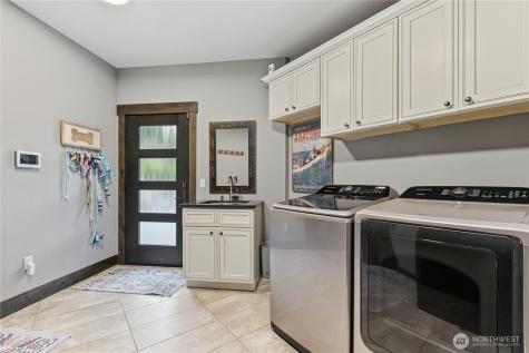 15705 South Deception Shores Drive Anacortes WA 98221