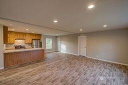 1331 Dolan Street Street Raymond WA 98577