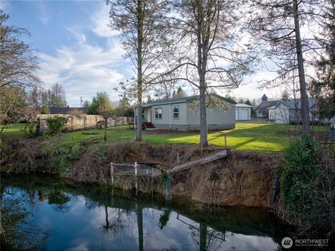1331 Dolan Street Street Raymond WA 98577