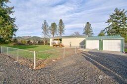 1331 Dolan Street Street Raymond WA 98577