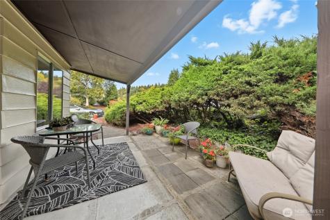722 Wandering Creek Drive Bothell WA 98021