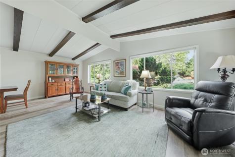 722 Wandering Creek Drive Bothell WA 98021