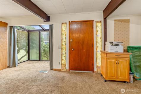 18123 60th Avenue W Lynnwood WA 98037