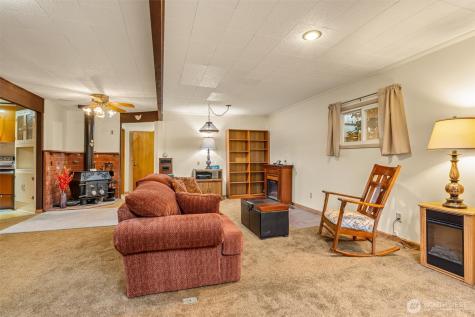 18123 60th Avenue W Lynnwood WA 98037