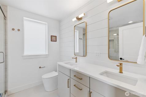 408 Aloha Street Seattle WA 98109